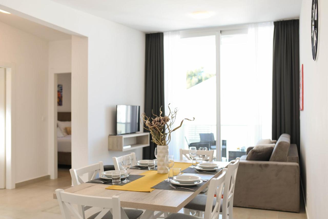 A&V Residence Novigrad Istria Eksteriør bilde
