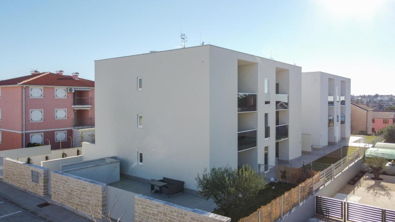 A&V Residence Novigrad Istria Eksteriør bilde